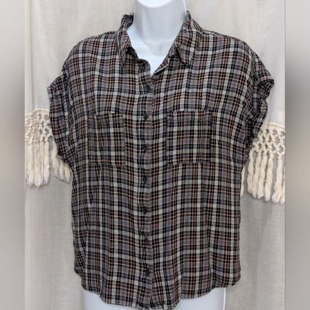 Treasure & Bond Women's Small Plaid Button-Up Top, Black White Orange